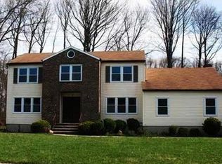 9 Silver Holw, North Brunswick, NJ 08902