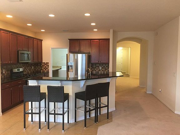5th image of 3243 Candia Dr