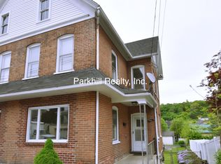 221 S 2nd St, Bangor, PA 18013