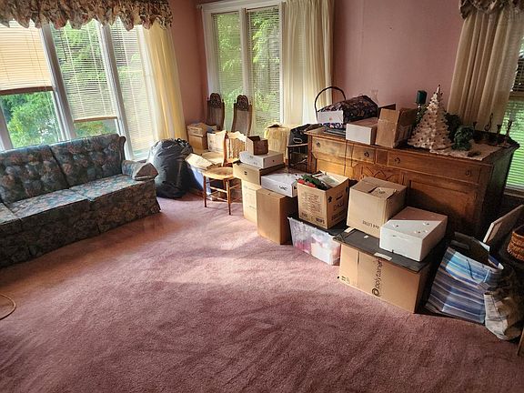 5th image of 70 Victoria Rd #3&10