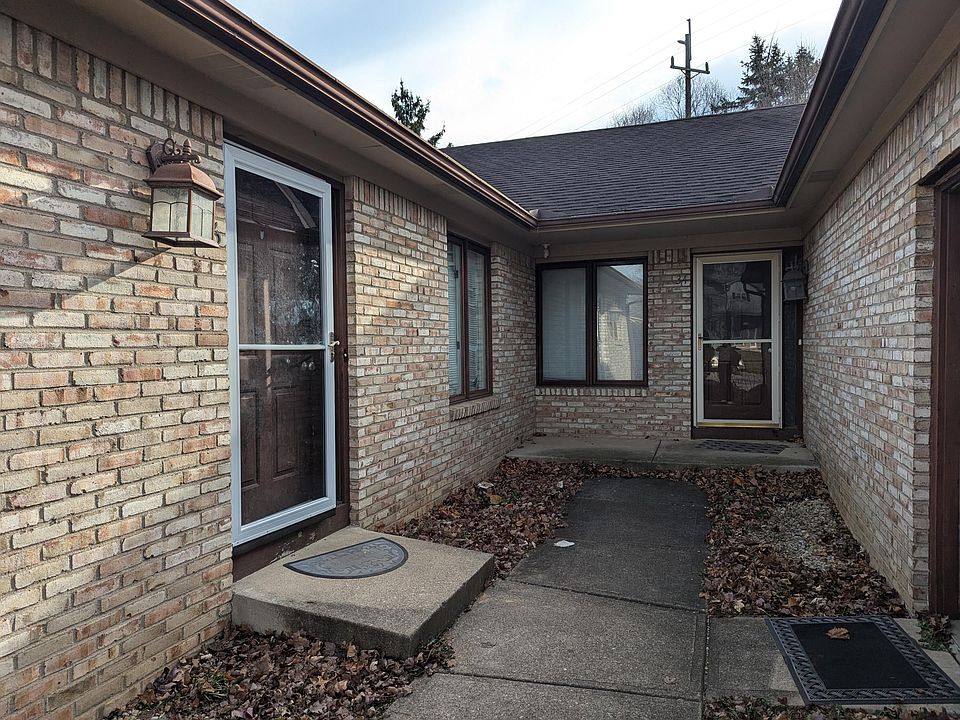 1st image of 34-36 Keene Dr