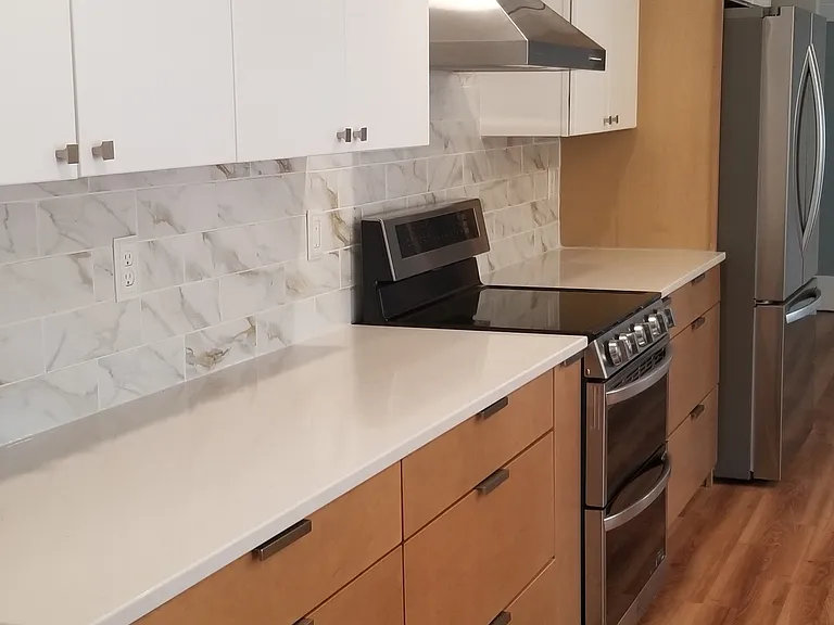 310 S 73rd Ave — Photo 8