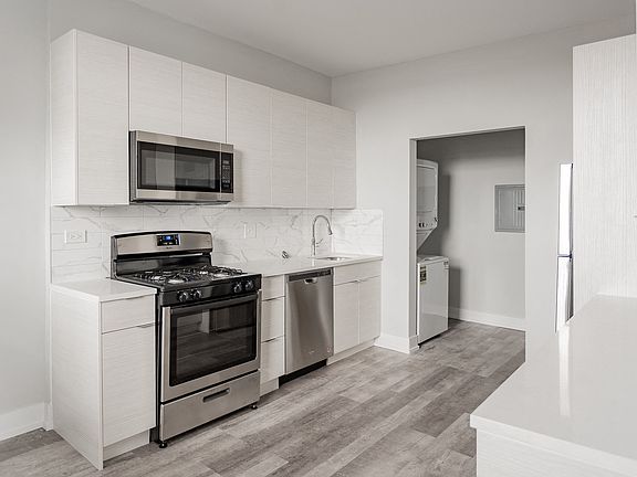 5th image of 6210 S Dorchester Ave APT 1e