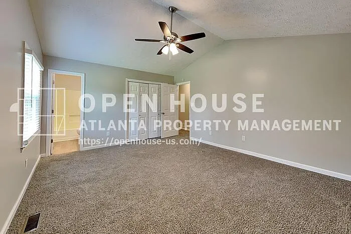 450 Sumer Ln N — Photo 19