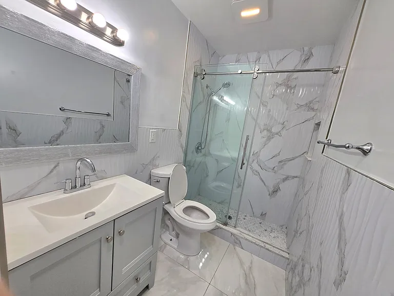 13321 Arizona St — Photo 21
