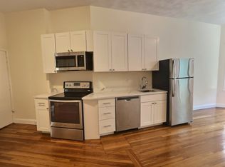 1482 Beacon St APT 11, Brookline, MA 02446