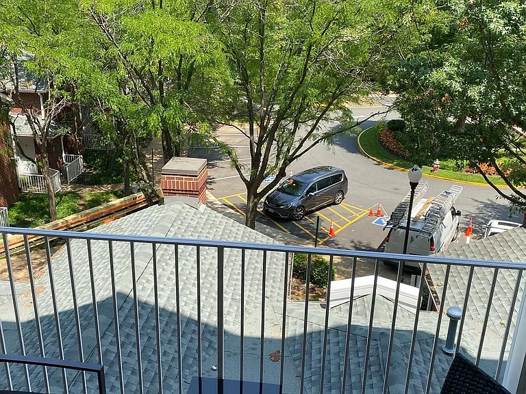 1625 International Dr #218 — Photo 11