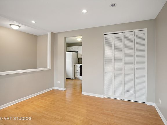 5th image of 225 Covehill Ct #225
