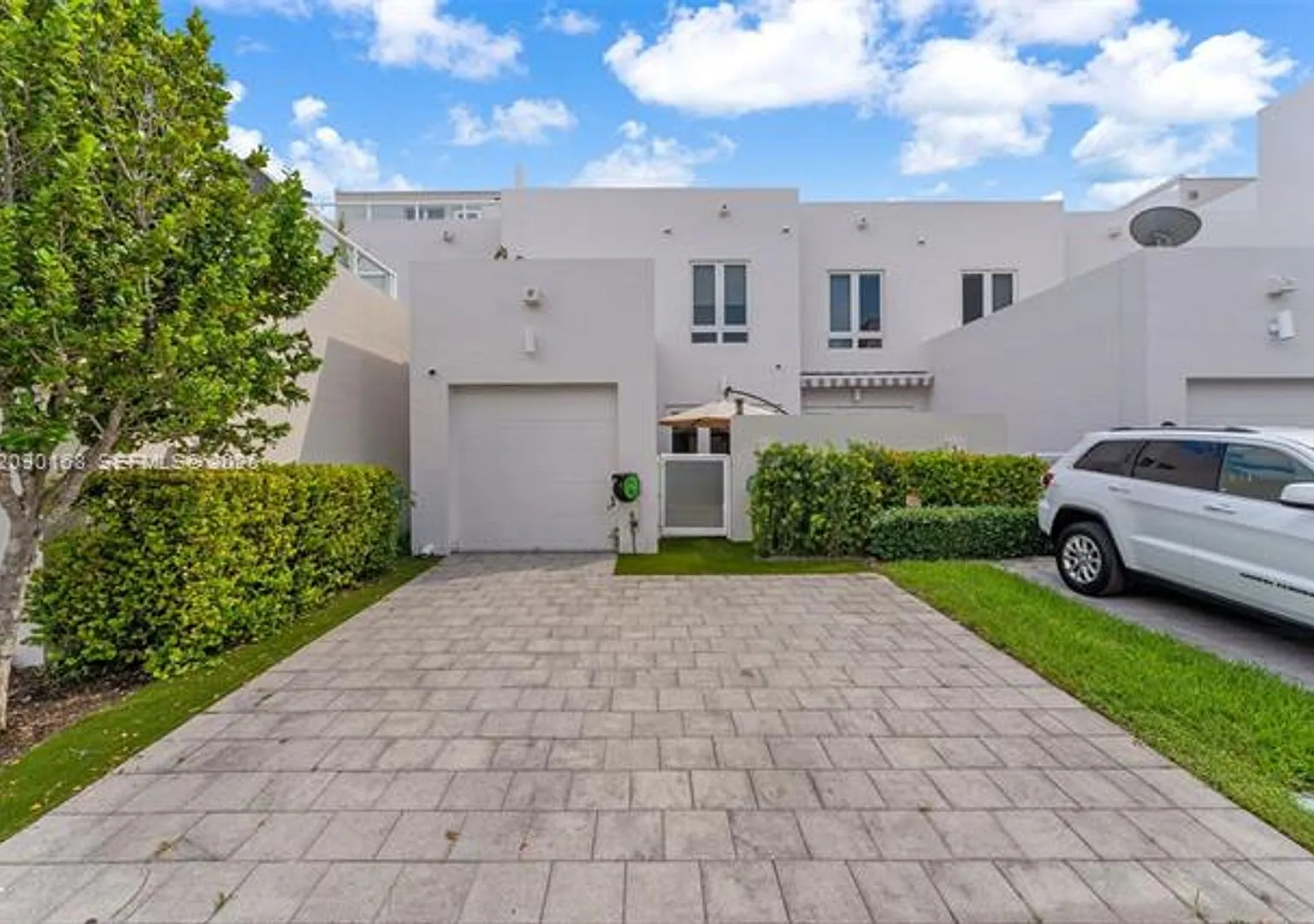 10415 NW 64th Ter th 10415, Doral, FL 33178 — Photo 4