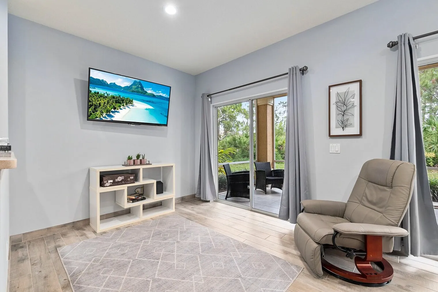 1 bed, 1.5 bath, $2,664 — Photo 2
