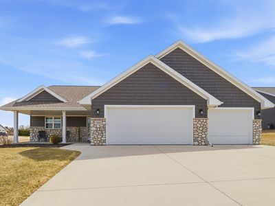 204 Zacharey Ct, New London, WI, 54961
