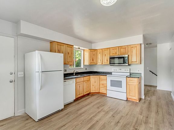 4th image of 505 E Mansfield Ave