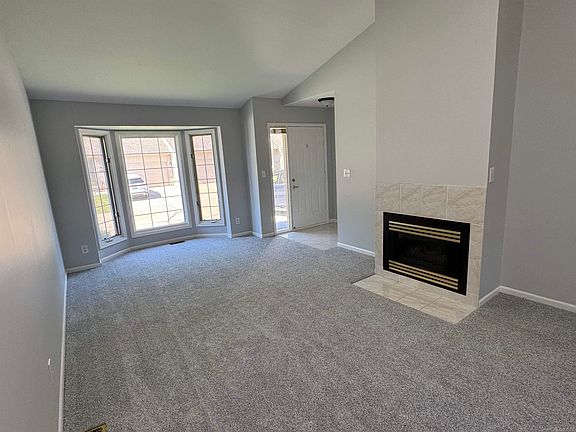4th image of 15568 Austin Ave