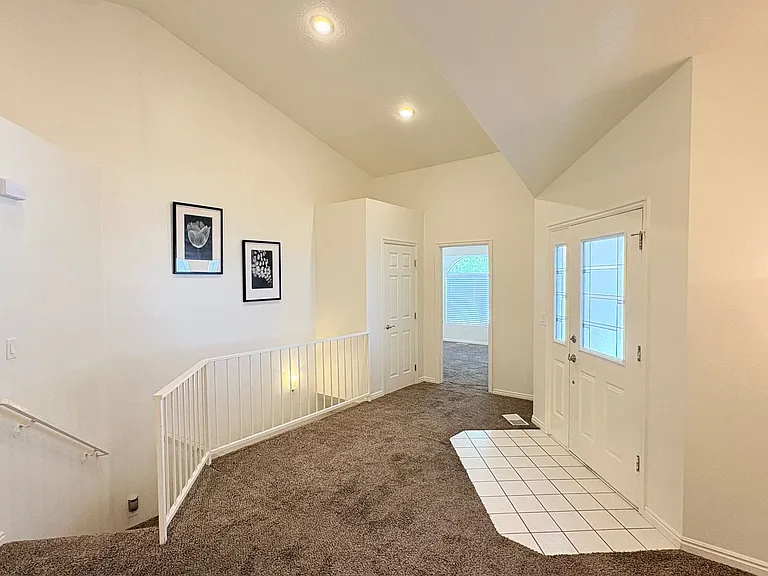 334 W Mountain View Dr — Photo 23
