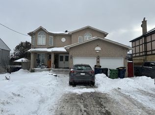 137 Yardley Ave, Toronto, ON M4B2B3