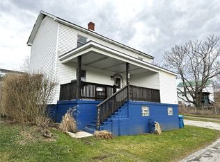 413 Warden St, Mount Pleasant, PA 15666