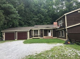 216 Linda Dr, Rutland, VT 05701
