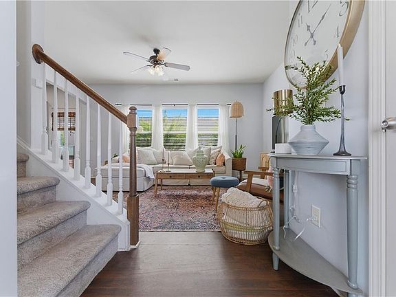 4th image of 17 High Point Way