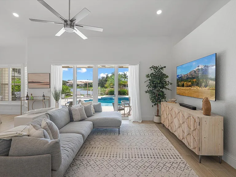 4145 Bahia Isle Cir — Photo 18