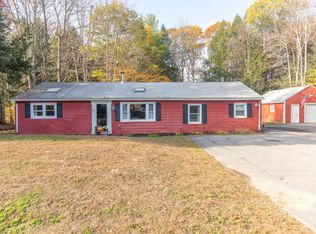 7 Daniel St, Gorham, ME 04038