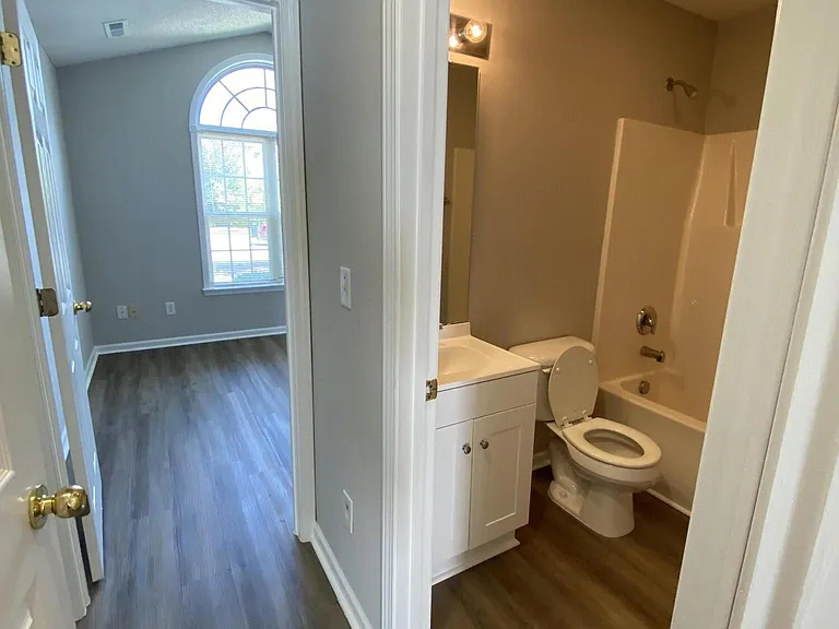 4225 Elizabeth Ave — Photo 16