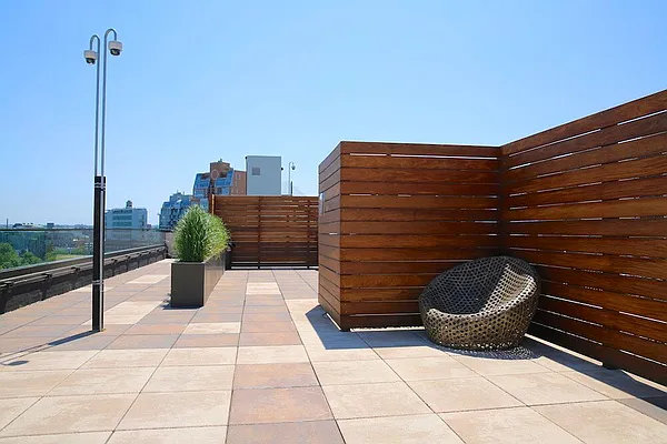 Rented by Halcyon Management Group LLC | media 31