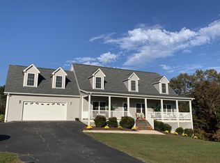 149 Sunny Field Rd, Wirtz, VA 24184