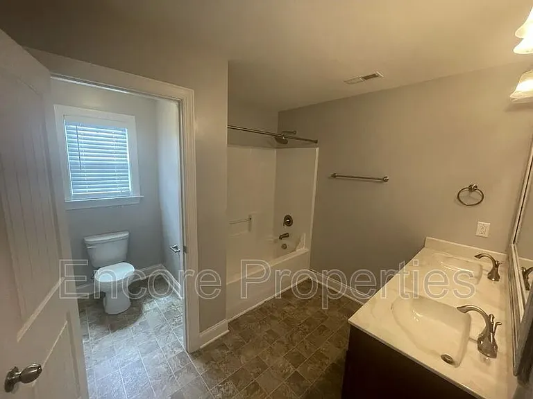 1324 Forest Fern Ln — Photo 12