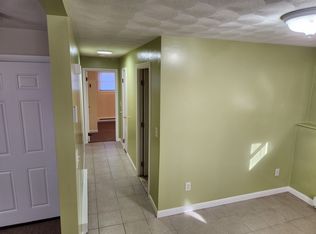 625 Cottage St #625, Pawtucket, RI 02861