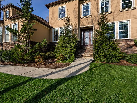 5th image of 12806 Elkhorn Dr