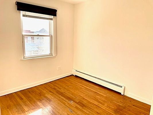 4th image of 22-24 42nd St #3