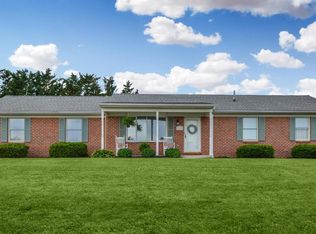 3549 Brook St, Greencastle, PA 17225