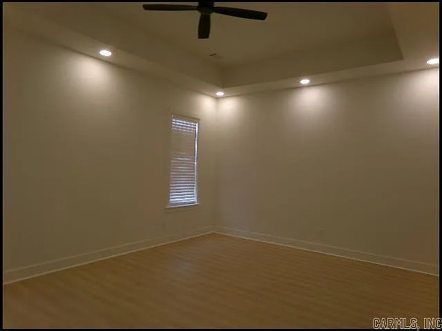 73 Tournay Cir — Photo 18