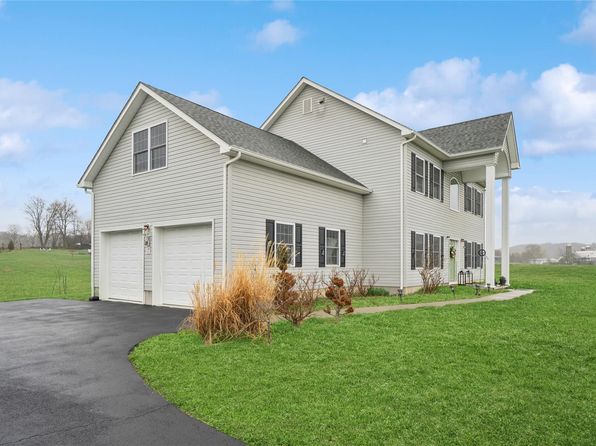 6 Howell Road, Campbell Hall, NY 10916