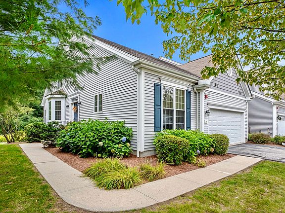 2nd image of 54 Heather Ln #54