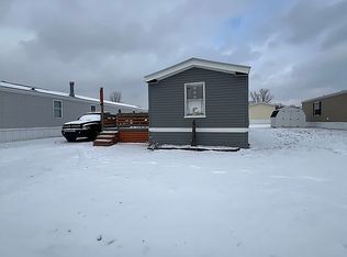 9990 Southwinds Dr, Ira, MI 48023