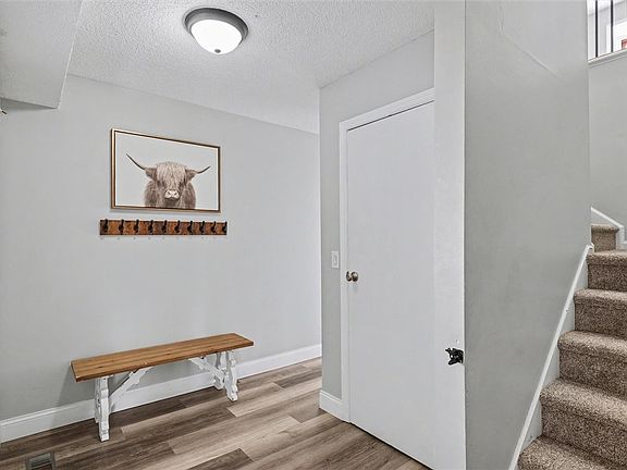2nd image of 3030 Park Haven Blvd