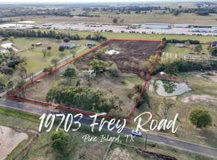 19703 Frey Rd, Hempstead, TX 77445