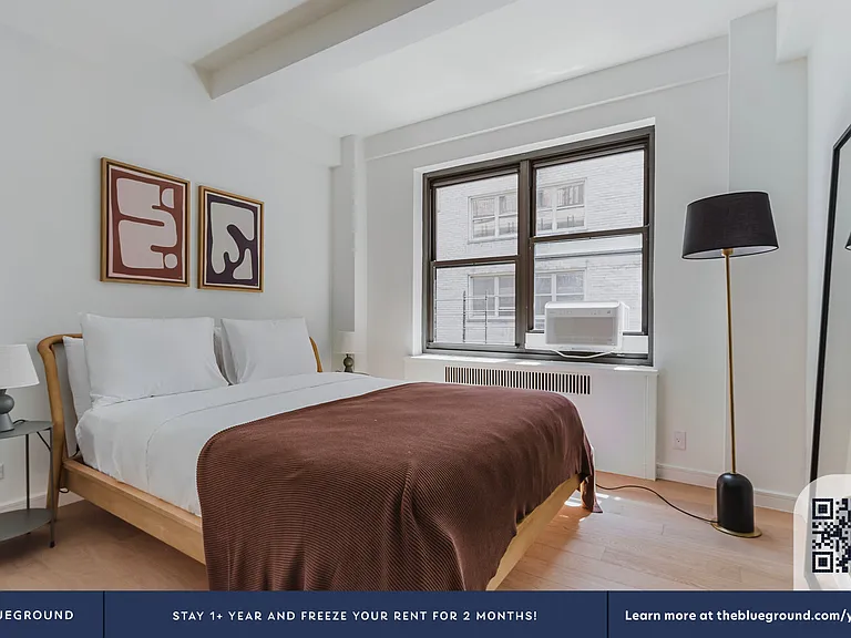 340 E 52nd St #7H — Photo 12