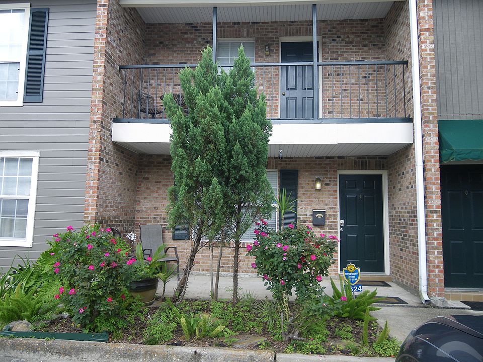 Condo entrance