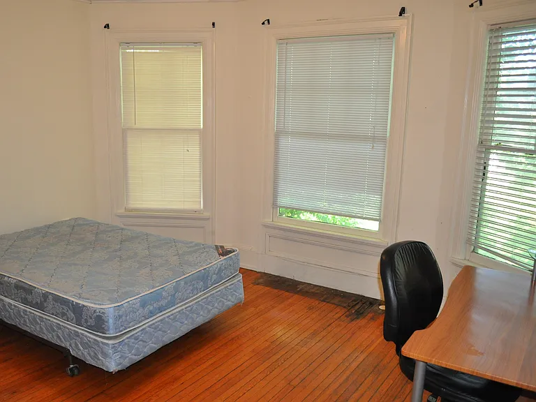 102 Highland Pl — Photo 29