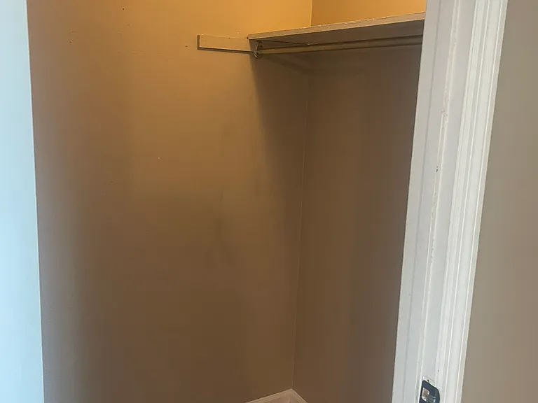 352 High St #6 — Photo 5