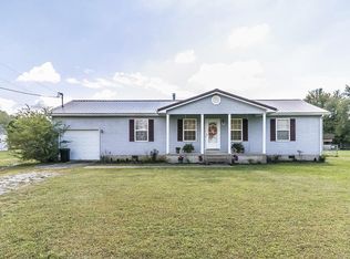 126 Snowden Ln, Waco, KY 40385