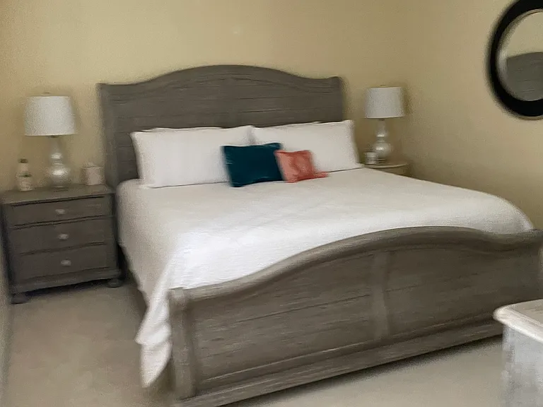 109 Creighton Ct — Photo 6