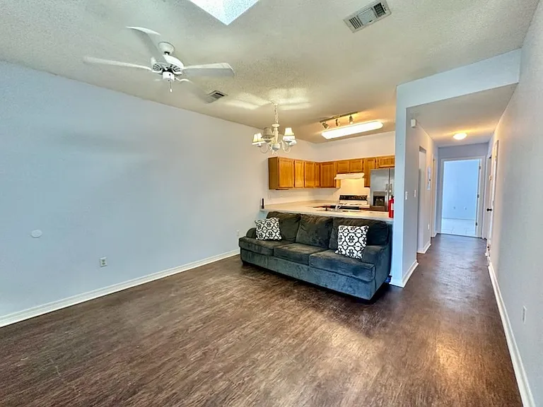 1828 Whispering Oaks Ln #1 — Photo 2