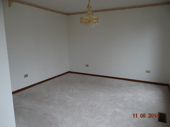 3rd image of 14007 84th Ave