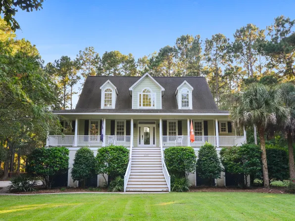 605 Romain Rd, Mc Clellanville, SC 29458