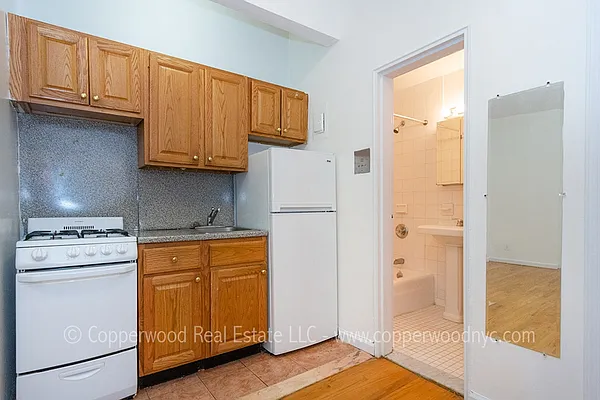 Rented by Copperwood Real Estate | media 10