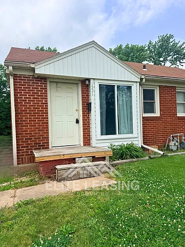 1521 SW Lincoln St Photo 1