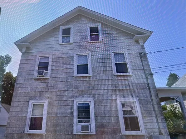 19 Hope St, Warren, RI 02885